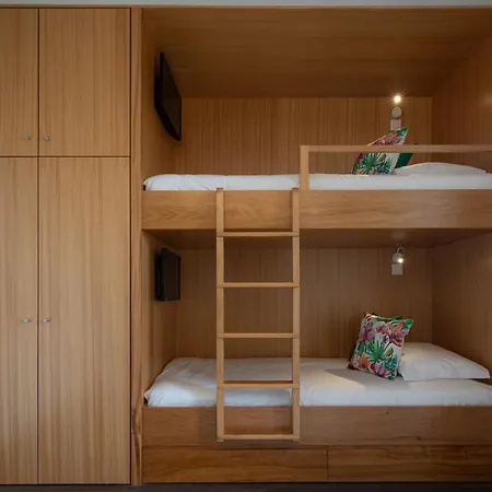 Senhora Da Rosa, Tradition & Nature