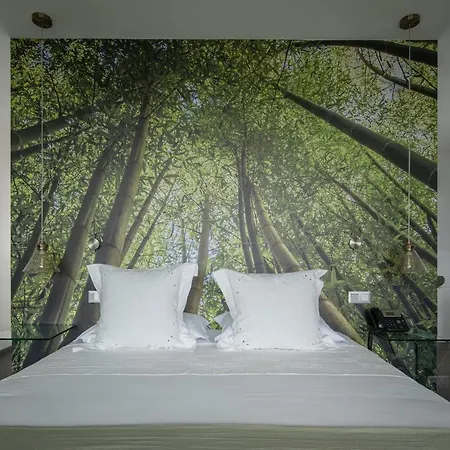 Senhora Da Rosa, Tradition & Nature