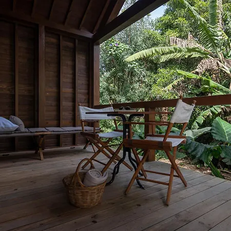 Senhora Da Rosa, Tradition & Nature