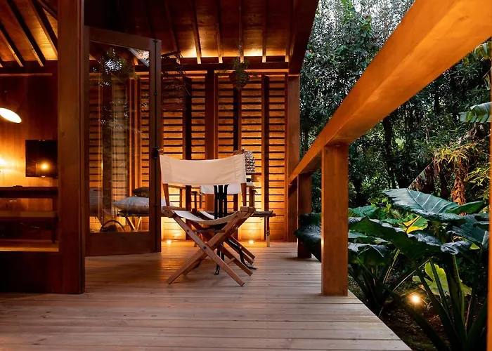 Senhora Da Rosa, Tradition & Nature