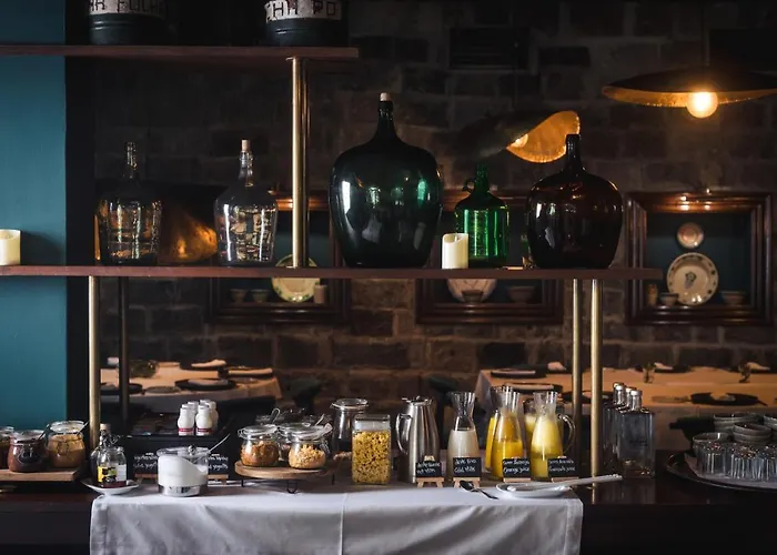 Senhora Da Rosa, Tradition & Nature 4*